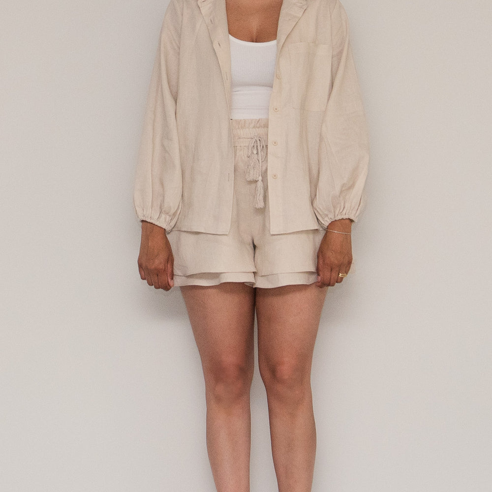 
                  
                    Linen Isabel Shorts
                  
                